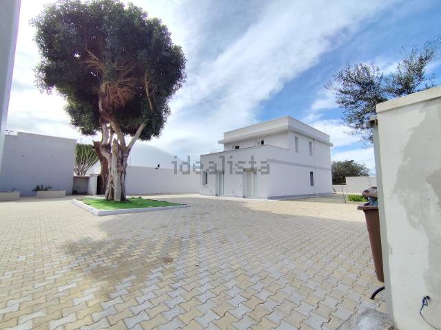 Villetta indipendente in vendita di 540 m² in Via Anello di San Cataldo