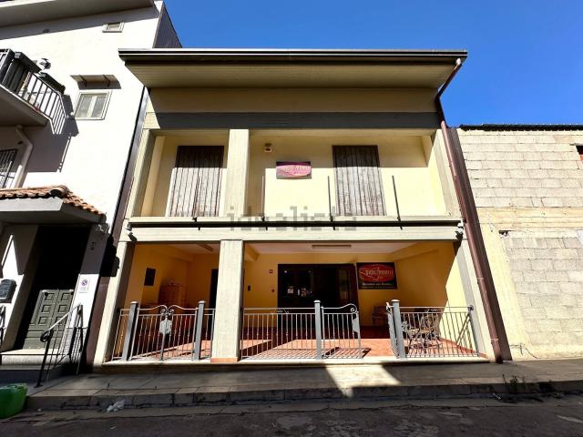 Villetta indipendente in vendita di 540 m² in Via Luigi Rizzo, 8