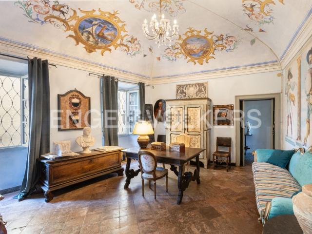 Villetta indipendente in vendita di 540 m² in Via San Maria