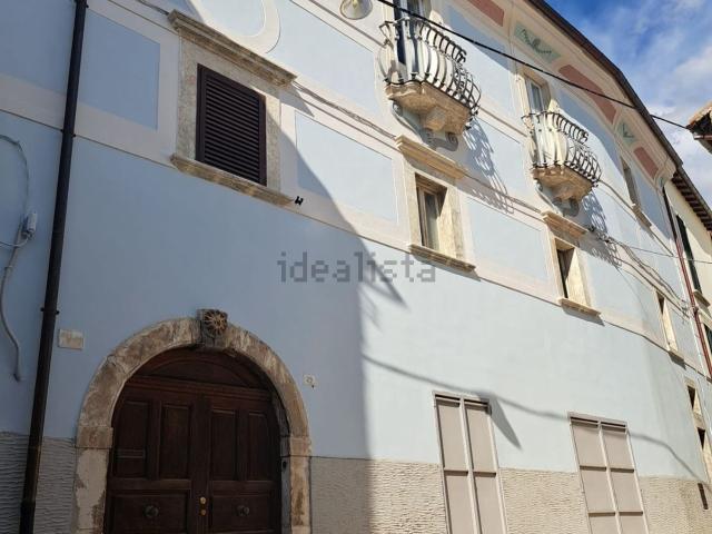 Villetta indipendente in vendita di 541 m²