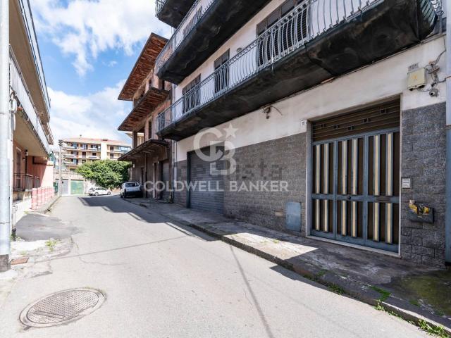 Villetta indipendente in vendita di 542 m² in Via Macello, 19
