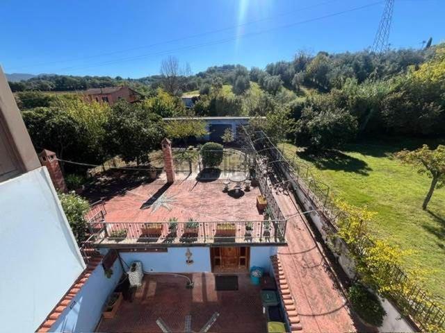 Villetta indipendente in vendita di 545 m²