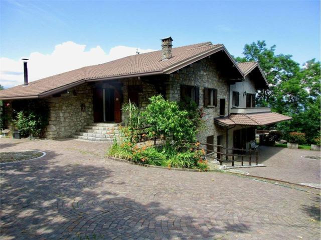 Villetta indipendente in vendita di 550 m²