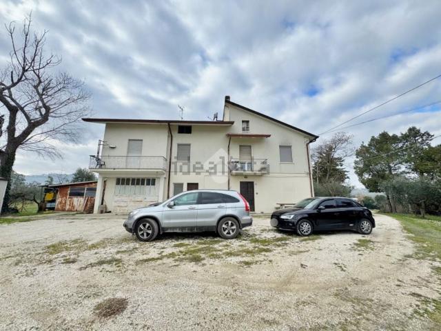 Villetta indipendente in vendita di 552 m² in Via Cà Bernardo, 1