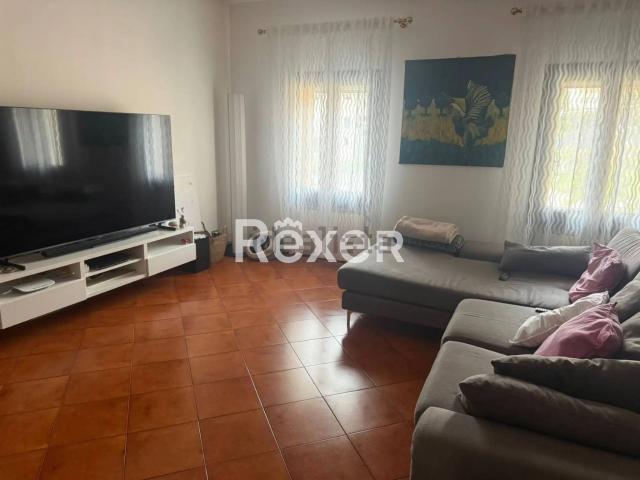 Villetta indipendente in vendita di 557 m² in Via Centro Priabona, 16