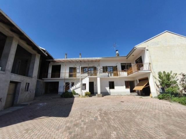 Villetta indipendente in vendita di 559 m² in Via Rocco, 52