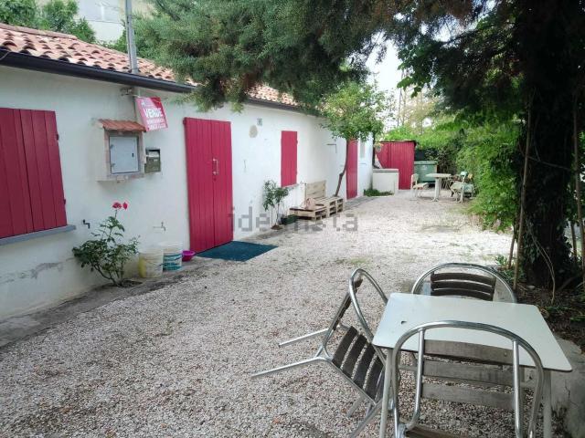 Villetta indipendente in vendita di 55 m² in Via Vignola Palata, 25