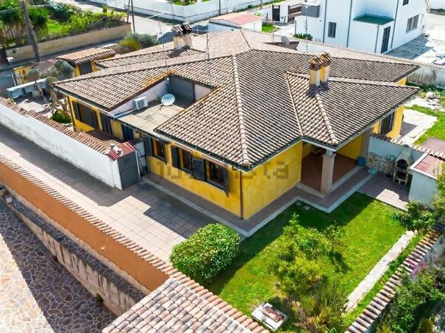 Villetta indipendente in vendita di 55 m² in Via Pistoia, 21