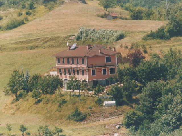 Villetta indipendente in vendita di 560 m² in Via Carli, 6