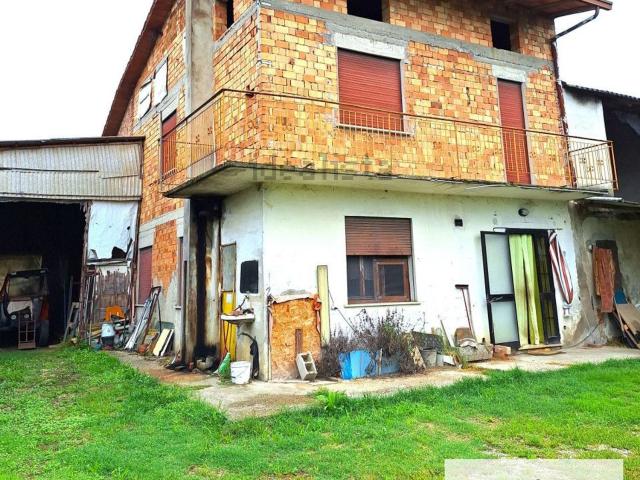 Villetta indipendente in vendita di 560 m² in Via Dosso