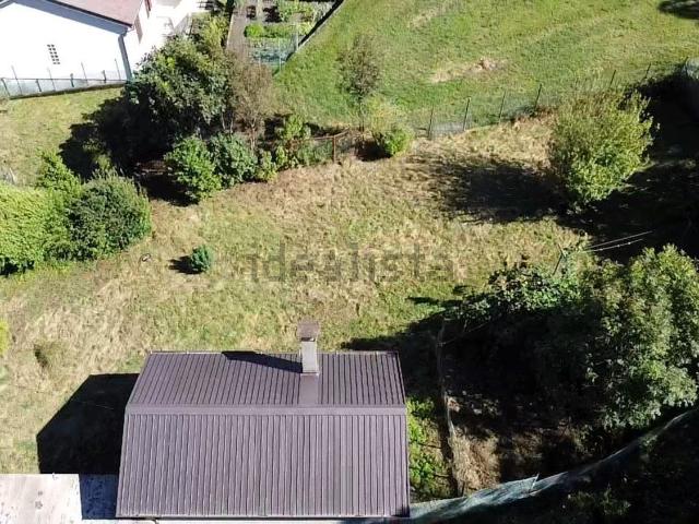 Villetta indipendente in vendita di 561 m² in Via Corna in Piano