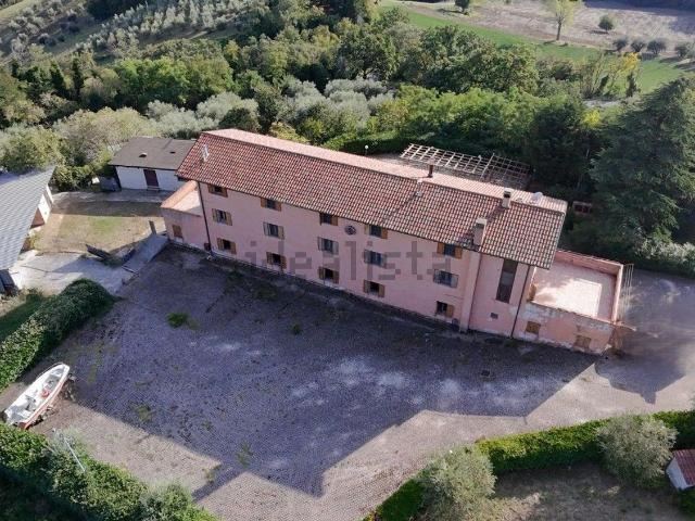 Villetta indipendente in vendita di 570 m² in Via Croce Gaggio, 106
