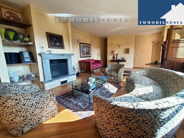 Villetta indipendente in vendita di 570 m² in Via Pietro Iannetti, 1