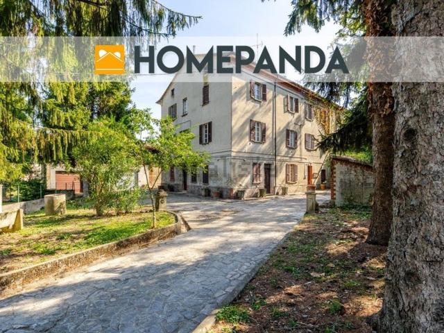 Villetta indipendente in vendita di 571 m² in Via Frati, 14