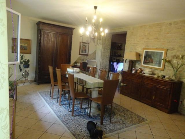 Villetta indipendente in vendita di 574 m² in Via J.F.Kennedy