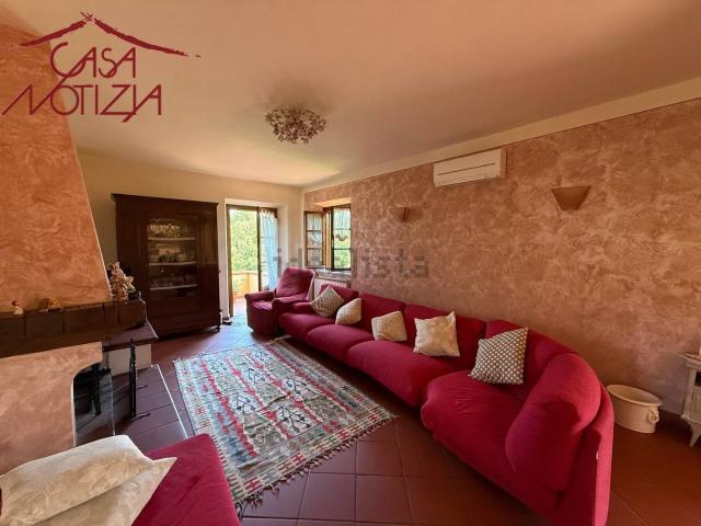 Villetta indipendente in vendita di 575 m² in Via di San Ginese