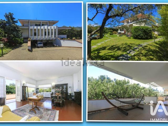 Villetta indipendente in vendita di 582 m² in Via per Pineland, 25