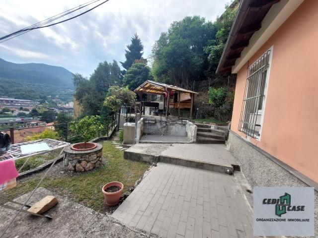 Villetta indipendente in vendita di 58 m² in Via Giovanni Trossarelli