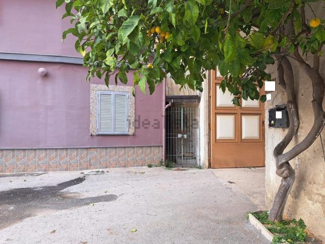 Villetta indipendente in vendita di 58 m² in Via Ponte Carolino