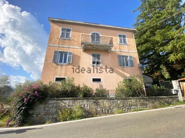 Villetta indipendente in vendita di 590 m² in Via Tassonara