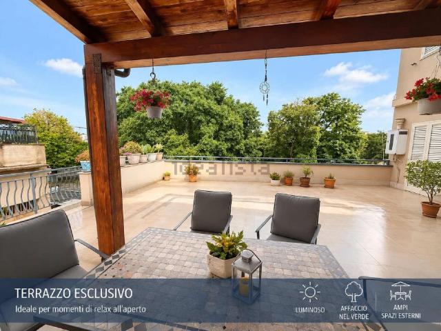 Villetta indipendente in vendita di 590 m² in Viale Papa Paolo VI