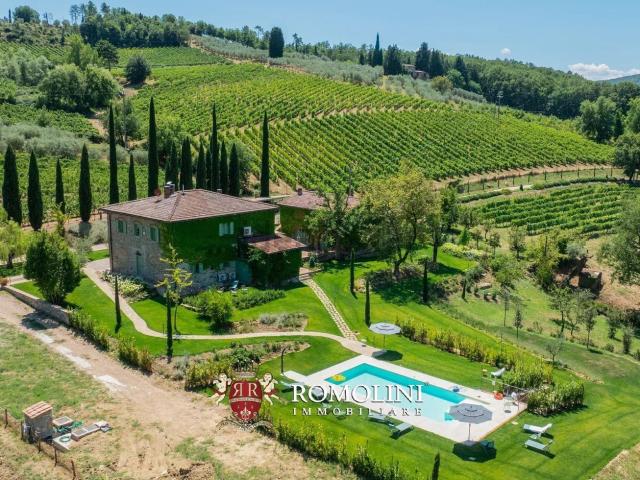 Villetta indipendente in vendita di 595 m²