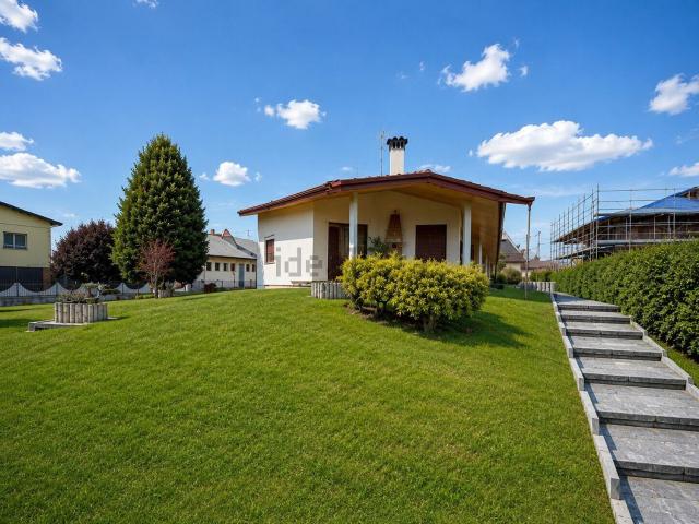 Villetta indipendente in vendita di 600 m²