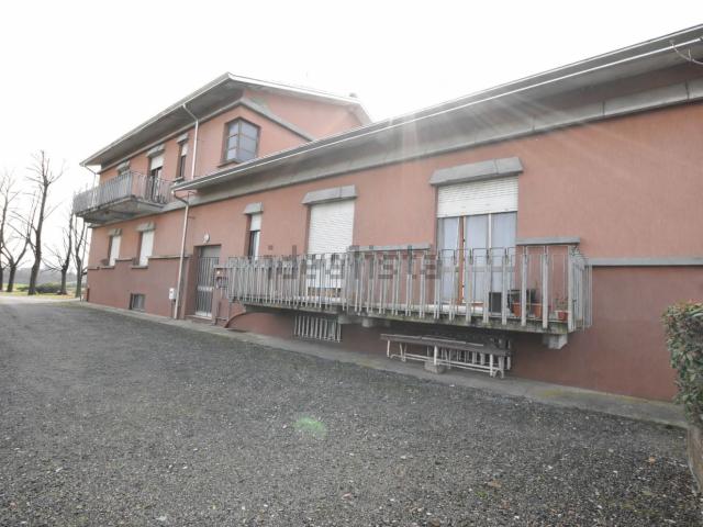 Villetta indipendente in vendita di 600 m² in Frazione Fornio