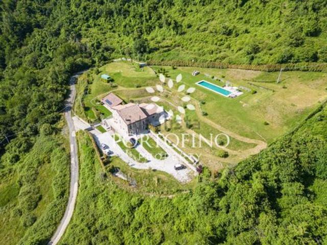 Villetta indipendente in vendita di 600 m² in Strada DEI