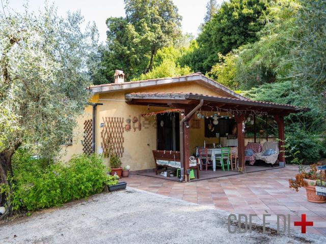 Villetta indipendente in vendita di 60 m² in Località varocci