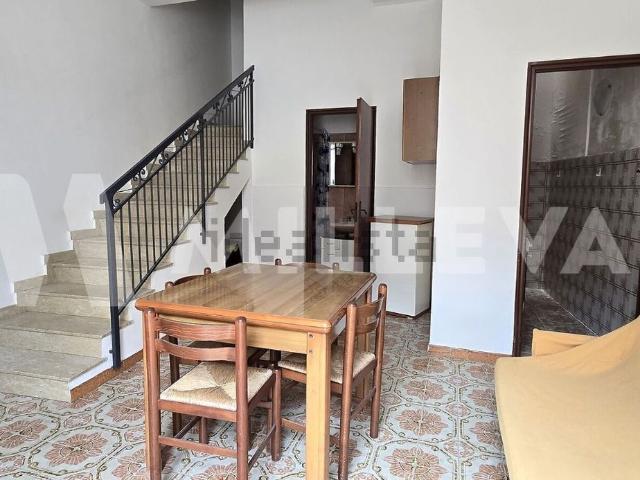 Villetta indipendente in vendita di 60 m² in Via Adua