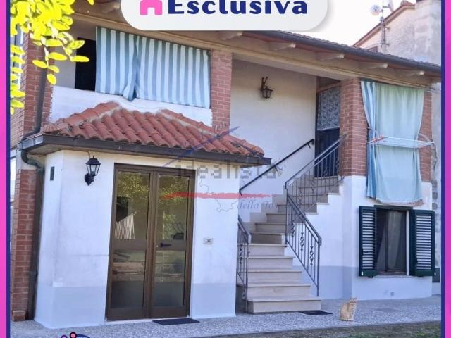 Villetta indipendente in vendita di 60 m² in Via Case Sparse