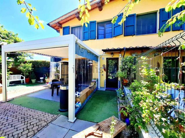 Villetta indipendente in vendita di 60 m² in Via del Piano