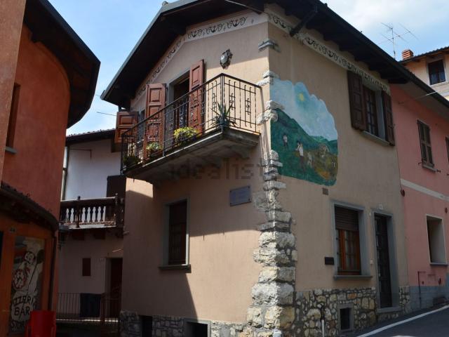 Villetta indipendente in vendita di 60 m² in Via Roma, 22