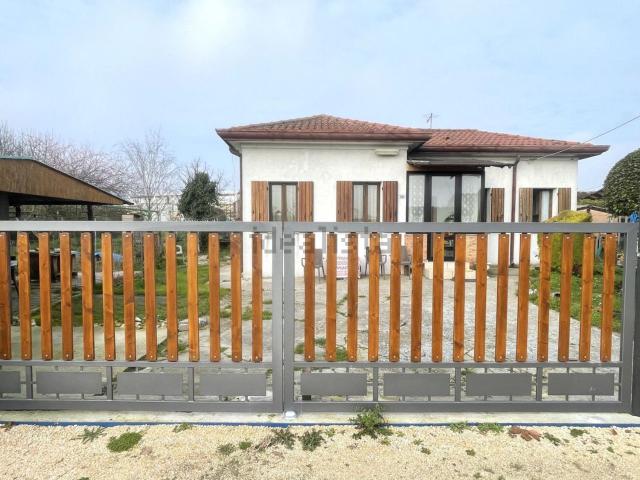 Villetta indipendente in vendita di 60 m² in Via Roma