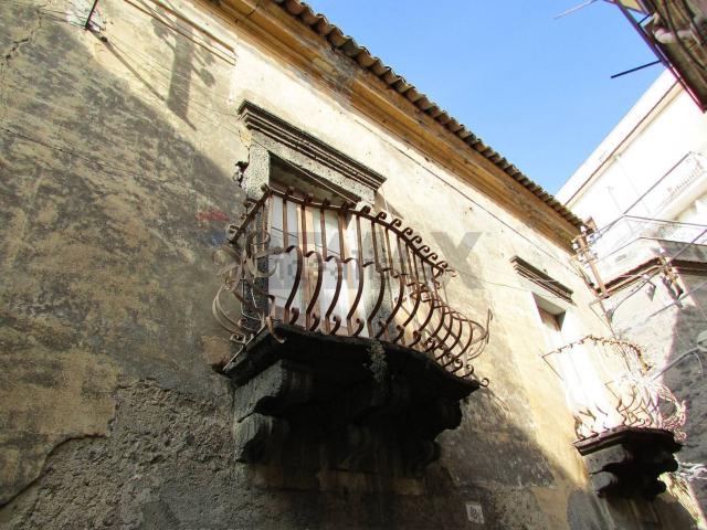 Villetta indipendente in vendita di 612 m² in Corso Umberto, 17