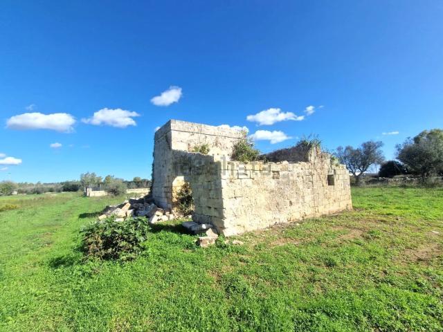 Villetta indipendente in vendita di 615 m² in Via Marina Serra