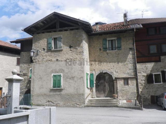 Villetta indipendente in vendita di 617 m² in Via Orti, 21
