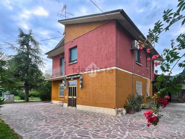 Villetta indipendente in vendita di 618 m² in Via Canale, 6