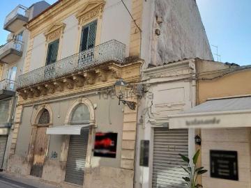 Villetta indipendente in vendita di 620 m²
