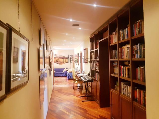 Villetta indipendente in vendita di 620 m² in Via conciliazione