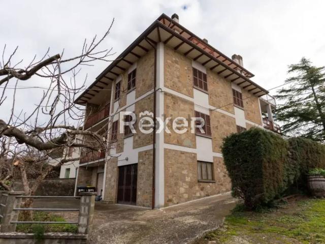 Villetta indipendente in vendita di 620 m² in Via della Repubblica