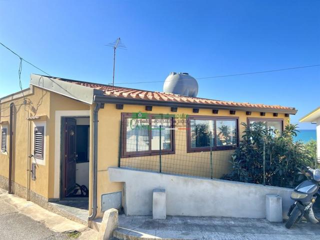 Villetta indipendente in vendita di 62 m² in Via Lucrezia Borgia