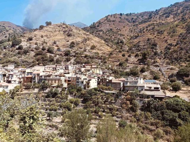 Villetta indipendente in vendita di 67 m² in Via III Tirone