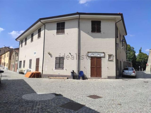 Villetta indipendente in vendita di 645 m² in Via Donato Bramante, 3