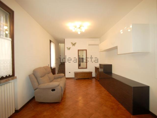 Villetta indipendente in vendita di 64 m²