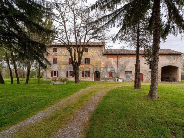 Villetta indipendente in vendita di 650 m² in Via All&apos Isola, 14