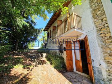 Villetta indipendente in vendita di 65 m² in Frazione Massinigo, 1