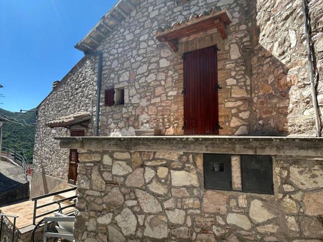 Villetta indipendente in vendita di 65 m² in Frazione monte san vito