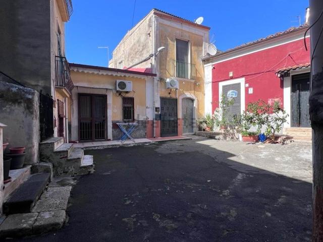 Villetta indipendente in vendita di 65 m² in Via Teocle